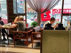-荣鹏风味烀饼总店