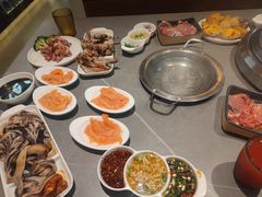 -黑金·寻焰自助百汇·烤肉·火锅(中街店)
