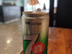 -龙巢盱眙龙虾·牛蛙·烧烤宵夜(八卦岭店)