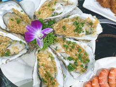 -小海豚•老字号海鲜餐厅(天涯店)