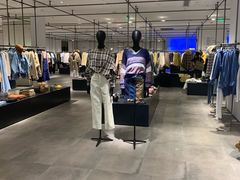 -URBAN REVIVO(荟聚中心店)