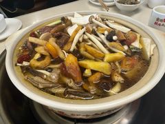 -土连锅·现熬养生汤锅(梁家巷店)