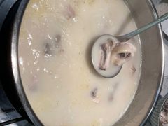 -顺德公广东猪肚鸡·煲仔饭(白石洲店)