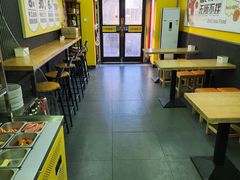 -小谷姐姐麻辣拌·麻辣烫(潞河店)