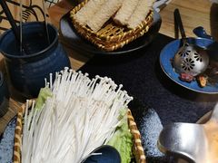 -湊湊火锅·茶憩(上海合生汇店)