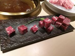 -余欢领鲜火锅(新街口店)