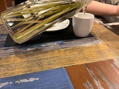 -滇越乘象云南餐厅(豆各庄店)