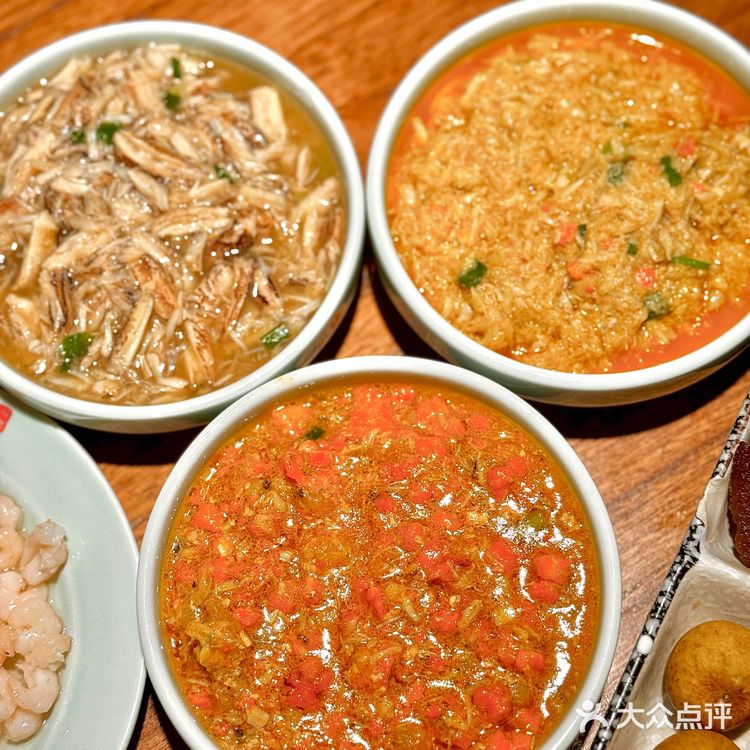 天呢～蟹黄面怎么这么好吃！