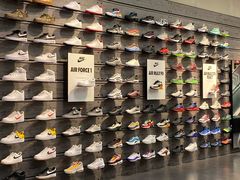 -ABC MART(心斎橋店)