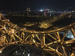 -影汇之星8字形摩天轮