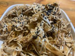 -虹海圣肉饼店家常菜馆