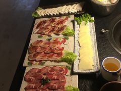 -虎焱炭火烧肉