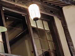 -吴山路夜市