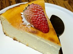 -房角石咖啡与书(吉大南校店)