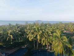 -三亚湾海居铂尔曼度假酒店