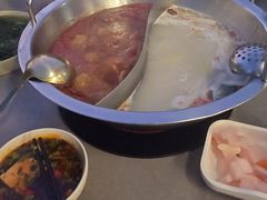 -故里和山·成都火锅(欢乐港湾店)