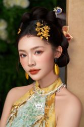 点击看大图 -艾拉·女王婚纱礼服馆