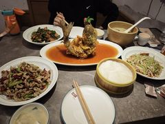 -闫府私房菜·百年鲁菜(恒隆店)