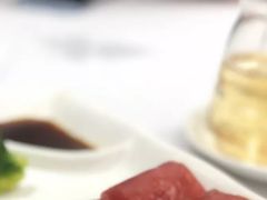 烤乳鸽-春满园·早茶·粤菜·宴会(喜宴店)