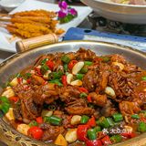 没错！就是藏在朝天宫巷子里的锅气老南京菜馆