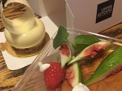 莓果奶油芝士舒芙蕾松饼-UPPER KITCHEN(延安路店)