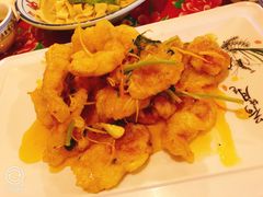 -闯关东东北农家菜(崂山石老人店)