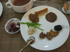 琥珀核桃-大佛寺高级素食自助餐厅
