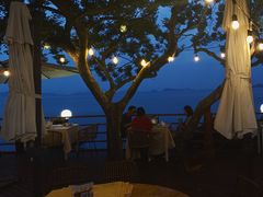 -美人鱼悬崖海景餐厅(鹿嘴山庄店)