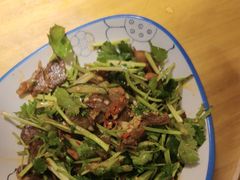 -偶屋里钵少爷(时代广场店)
