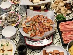 -吴山路夜市