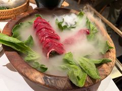 -左庭右院鲜牛肉火锅(七宝领展广场店)