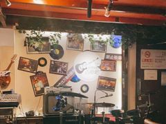 -南锣鼓巷吉他吧(鼓楼店)