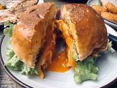 手撕猪肉红卷心菜汉堡-RAC BAR(安福路店)