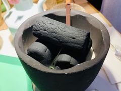 一声炭息-茶是一枝花泡茶店