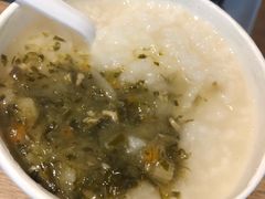 -肯德基(湾畔店)