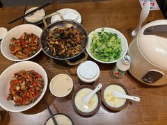 -八碗湘长沙市井菜(坡子街店)