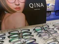 -美式眼镜·授权蔡司.依视路.尼康.豪雅.明月(南翔印象城店)