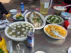 -丹水桥地锅鱼·翘嘴鲌·地方特色全鱼宴(丹江口大坝店)