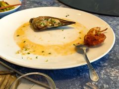 -荣誉海鲜酒楼(海湾店)