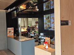 -麦当劳(得来速店)