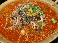 -张翻越·川渝冒菜·武汉黑鸭煲(城北万象城店)