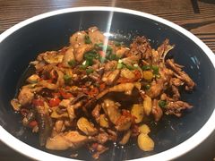 老姜辣椒炒鸡-湖南人家·家传湖南菜(水围店)