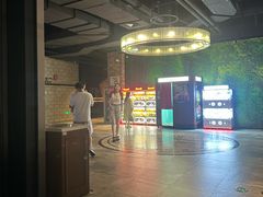 -CGV影城(滨江天街IMAX店)