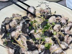 -银峰农庄·特色烧鸡·鲜无花果浸鸡