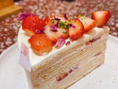 草莓乌龙千层蛋糕-Toris(LuOne凯德晶萃广场店)