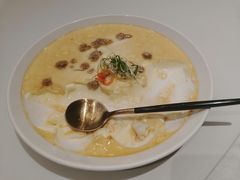 鹅肝炖蛋-上海人家花樣年华(中山公园店)