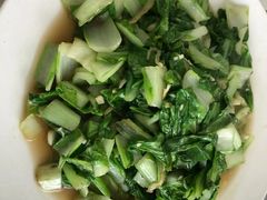 蒜蓉快菜-爱妻鱼•老体北重庆水煮鱼•川菜(白云路店)