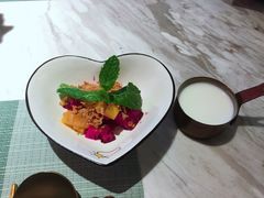 -蜜桃花开·中西融合菜E&W(南长街店)