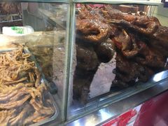 -王浩儿纪六孃甜皮鸭(乐山总店)