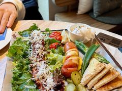 炙烤三文鱼全餐-玲婧胡同·生日蛋糕·餐厅(嘉里城店)